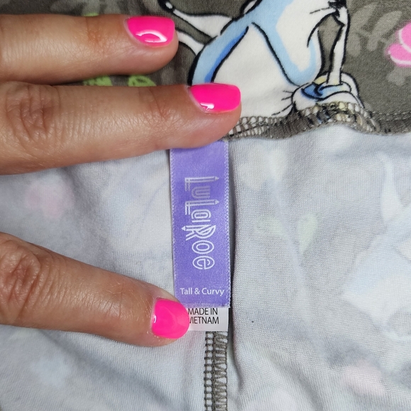 Lularoe Disney • Alice In Wonderland Leggings • TC - Picture 3 of 7